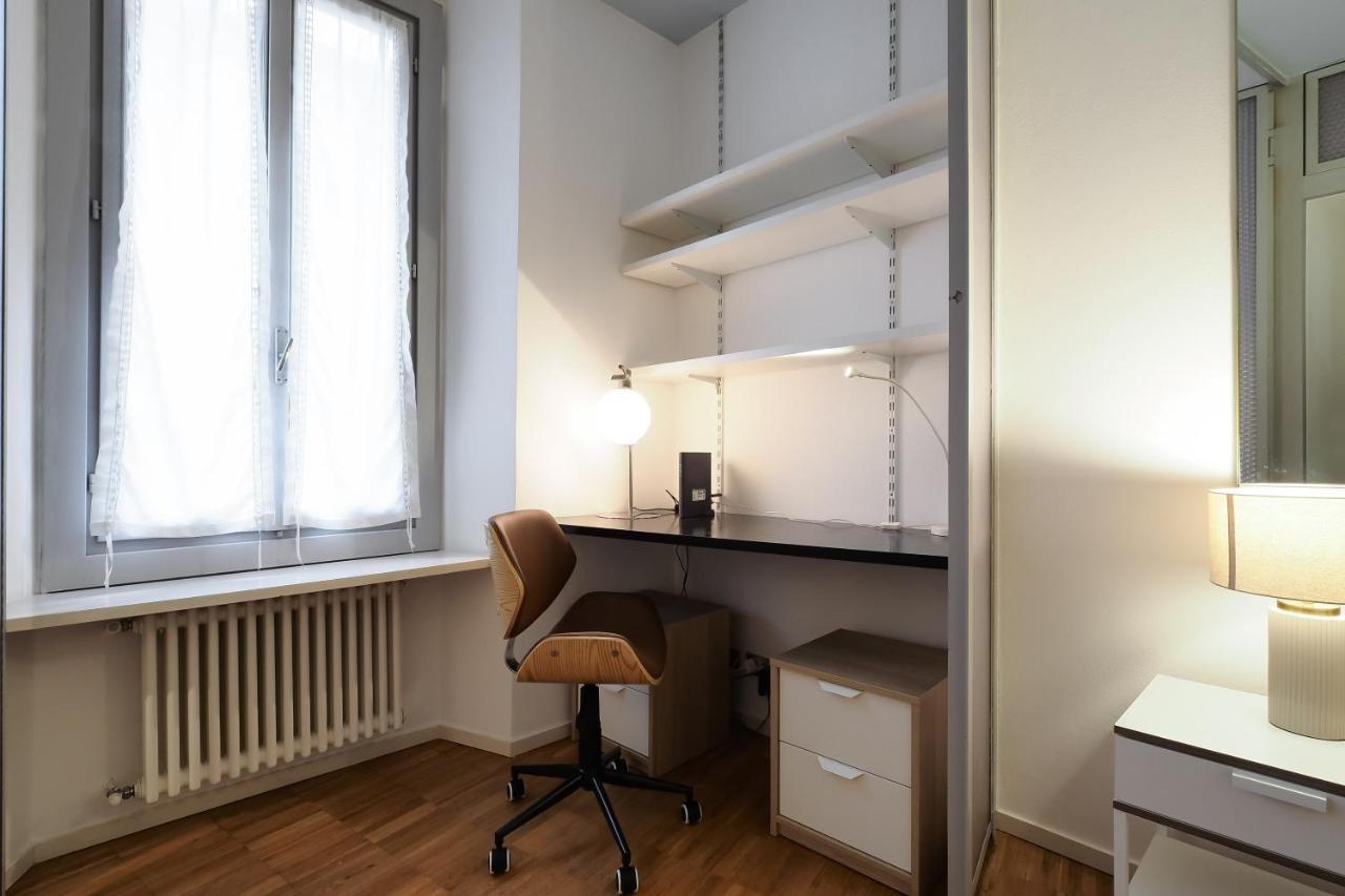 Mila Apartments Alessi Milan Bagian luar foto
