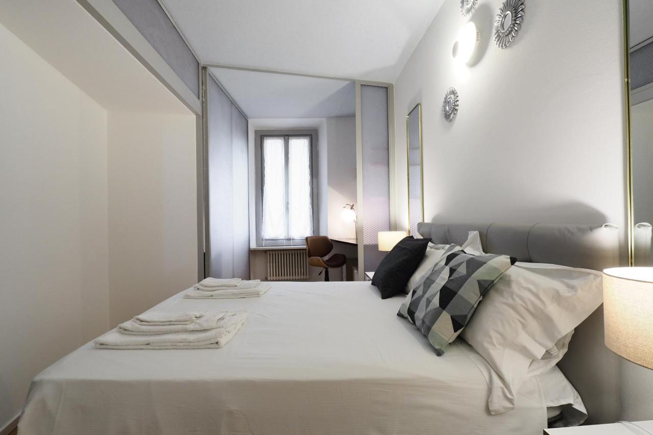 Mila Apartments Alessi Milan Bagian luar foto