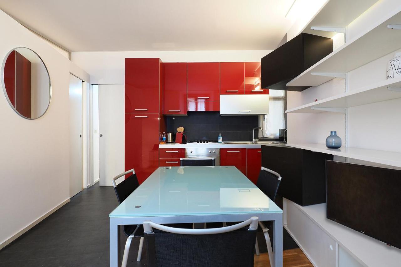 Mila Apartments Alessi Milan Bagian luar foto